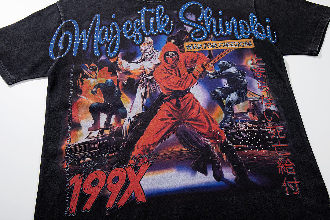MAJESTIK Black 199X Vintage Basketball Player Graphic T‑Shirt