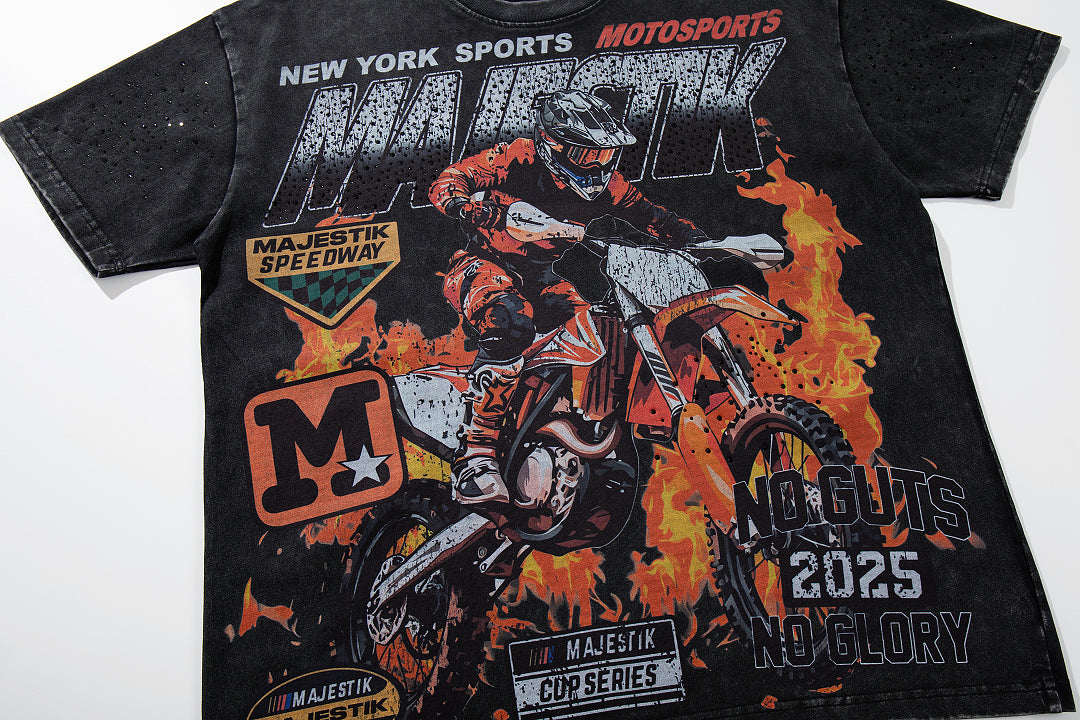 MAJESTIK  Motorsports Vintage Racing Graphic T‑Shirt