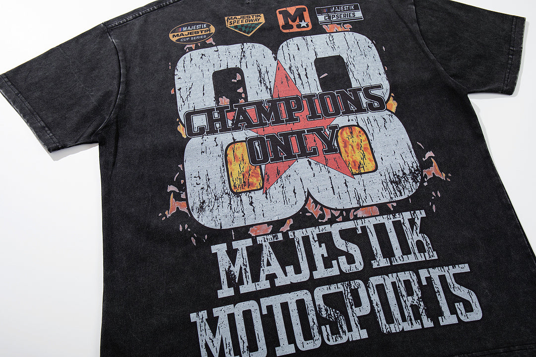 MAJESTIK  Motorsports Vintage Racing Graphic T‑Shirt